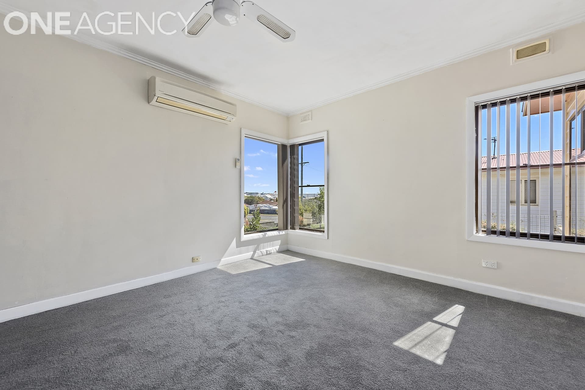 147 David Street, East Devonport, East Devonport - Thumbnail 3