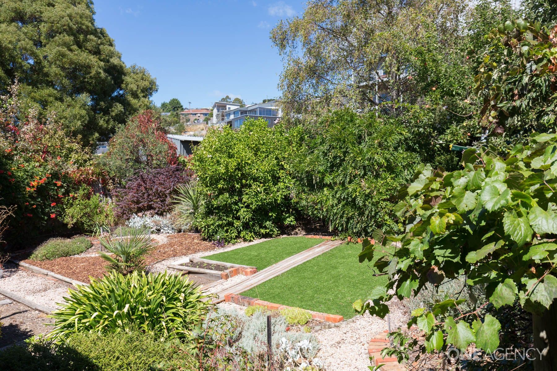 53 Dion Crescent, Riverside, Riverside - Thumbnail 8
