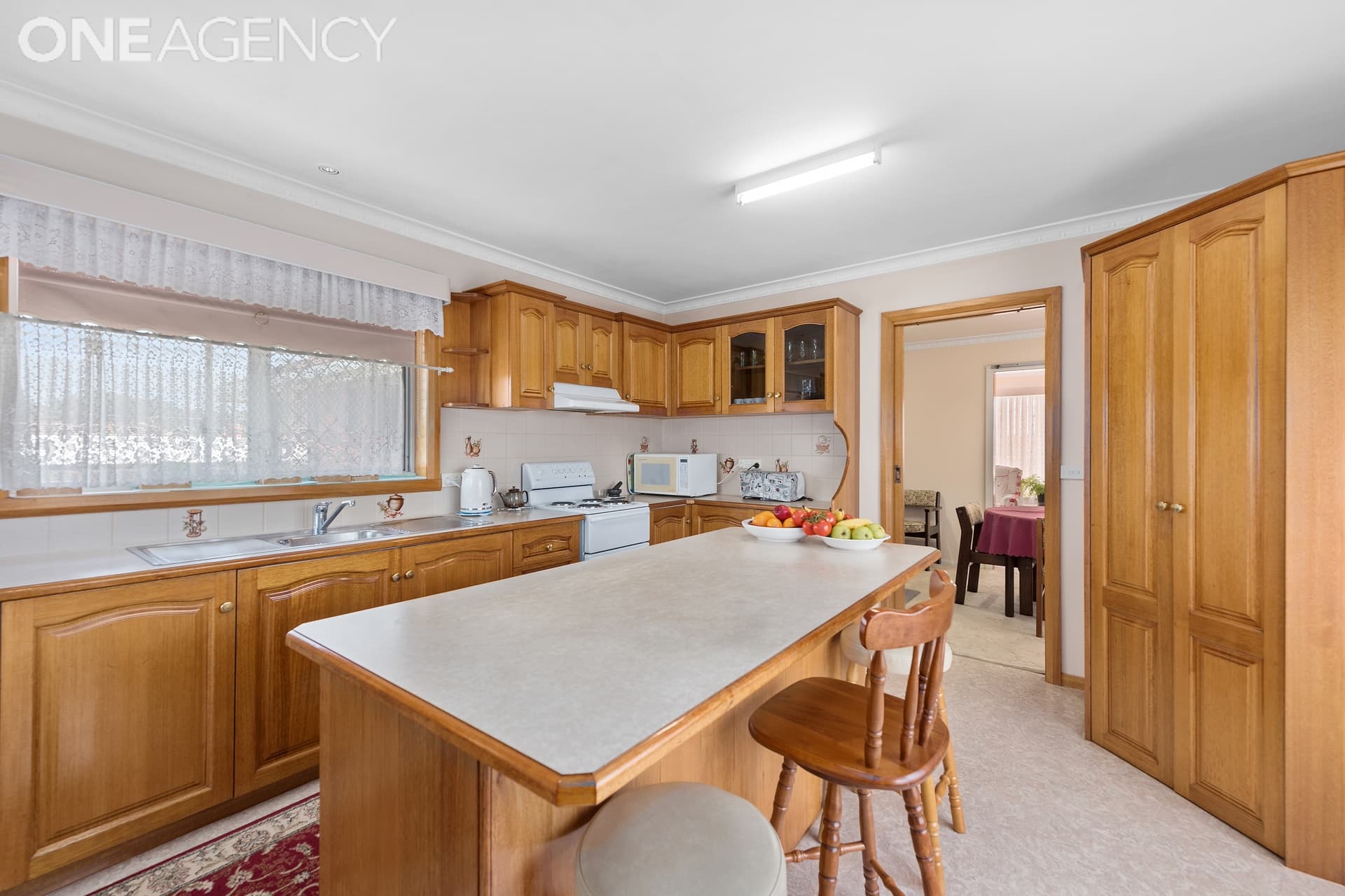 49 Valley Road, Devonport, Devonport - Thumbnail 2