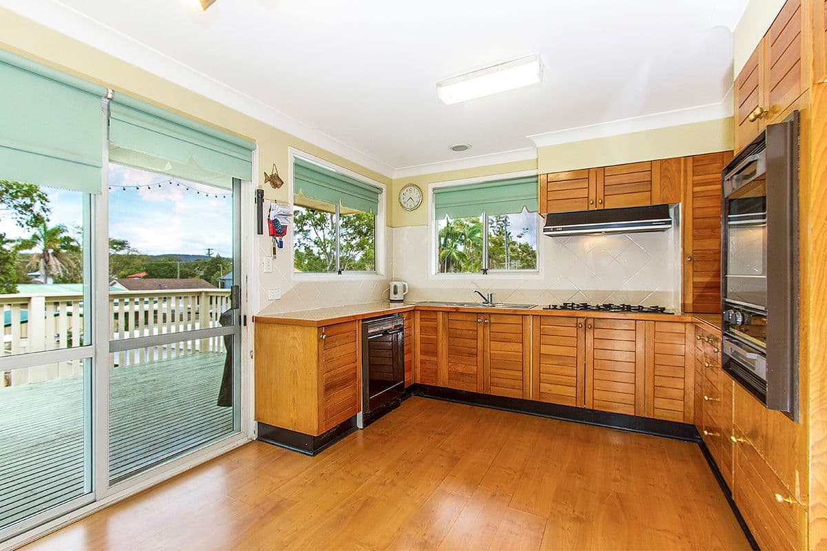 106 Lakedge Avenue, Berkeley Vale, Berkeley Vale - Thumbnail 5