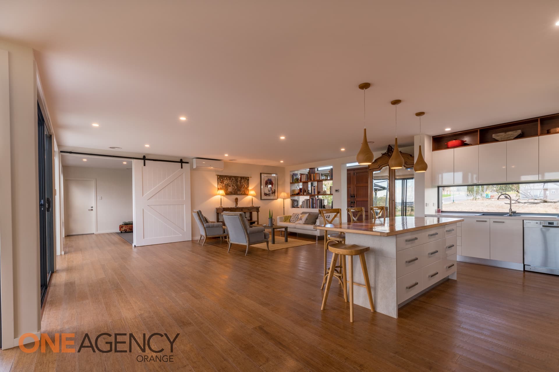 36 Connemara Drive, Orange, Orange - Thumbnail 6