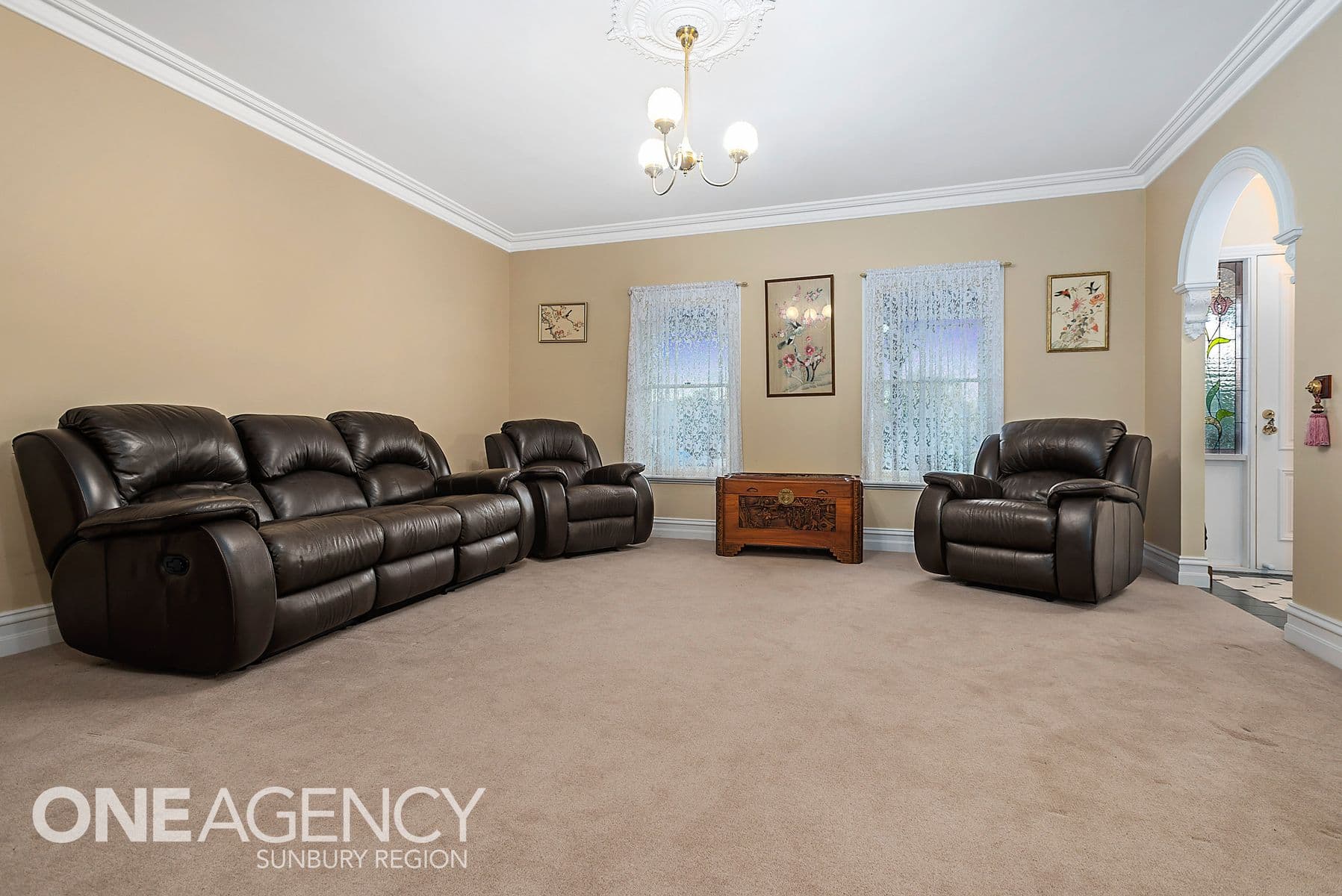 5 Kelbourne Grove, Sunbury, Sunbury - Thumbnail 6