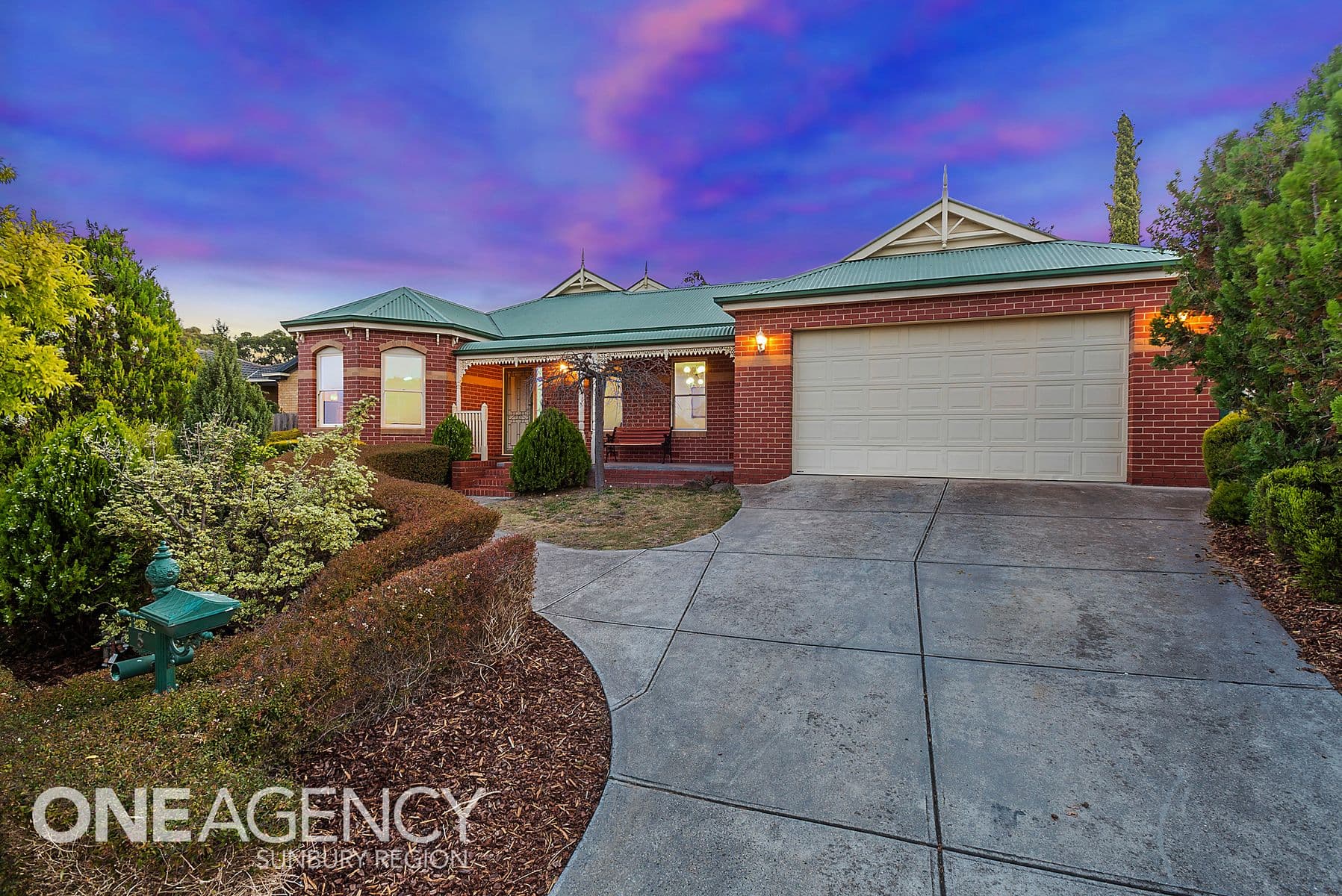 5 Kelbourne Grove, Sunbury, Sunbury - Image 1