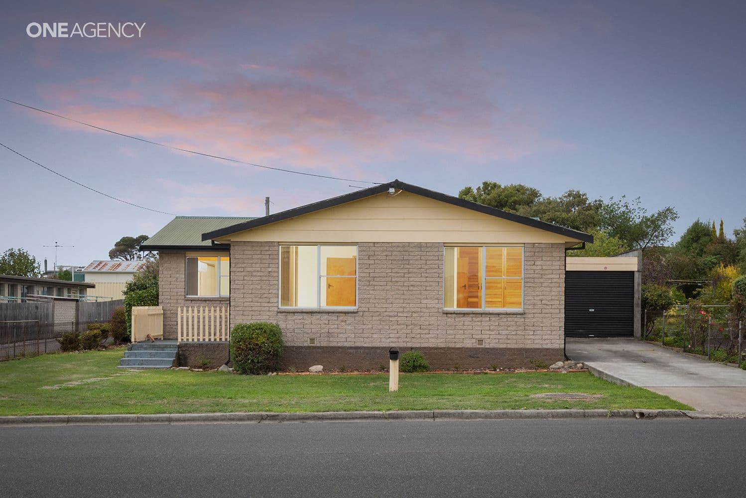 26 Raglan Street, Somerset, Somerset - Image 1
