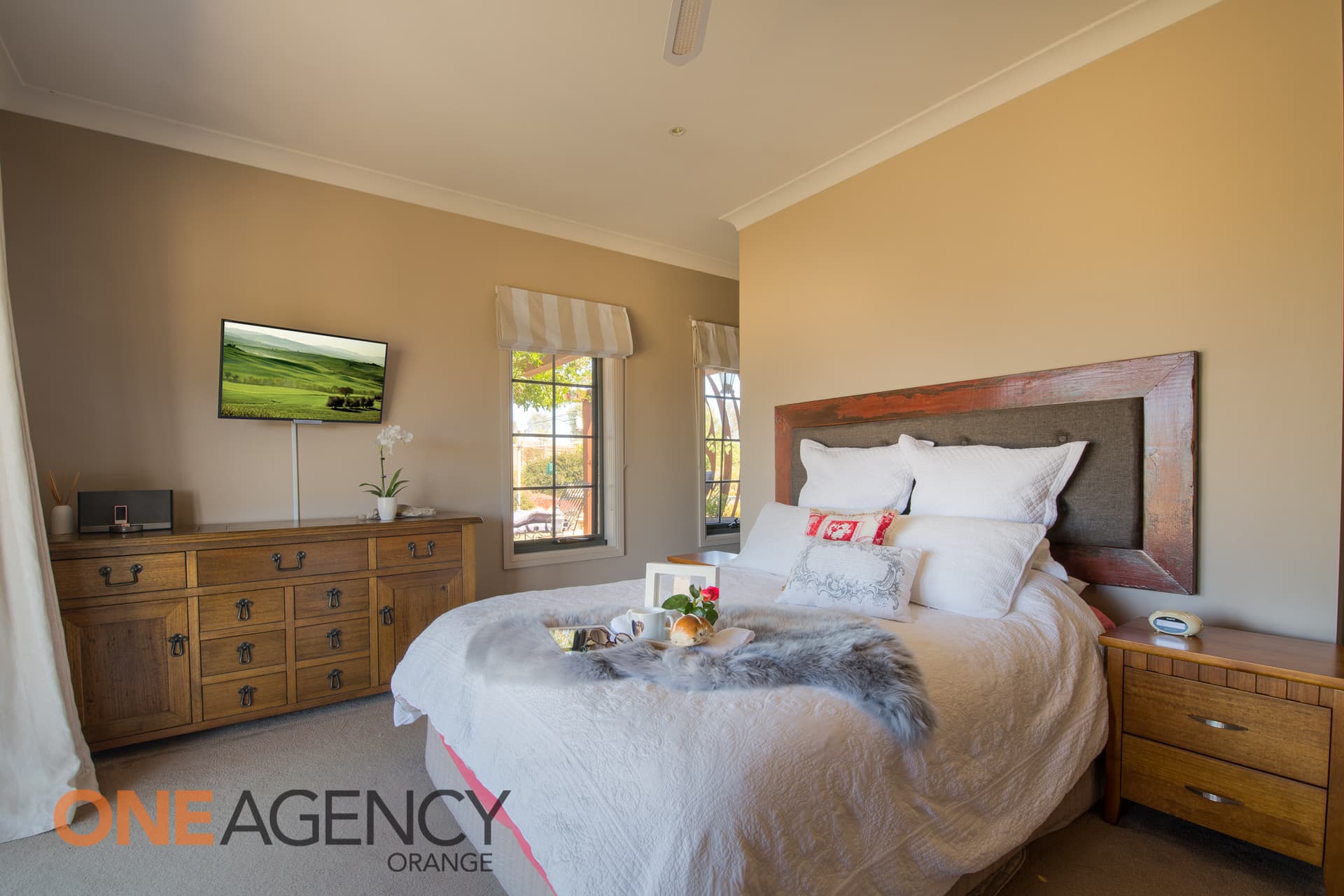 5 John Carroll Lane, Orange, Orange - Thumbnail 8