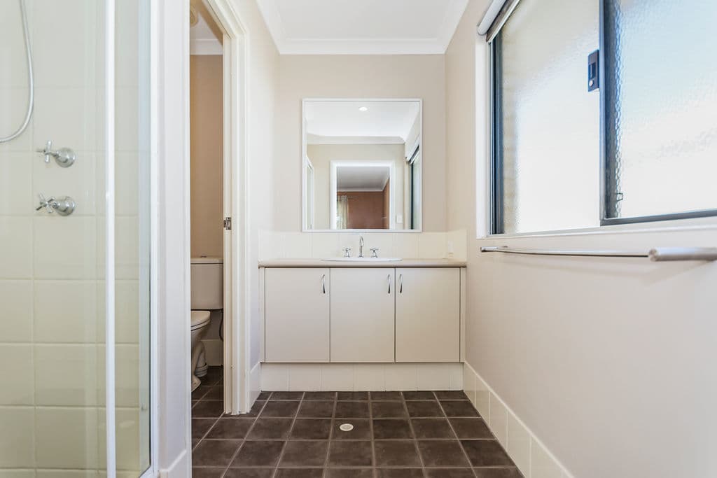 8 Bramshott Approach, Butler, Butler - Thumbnail 5