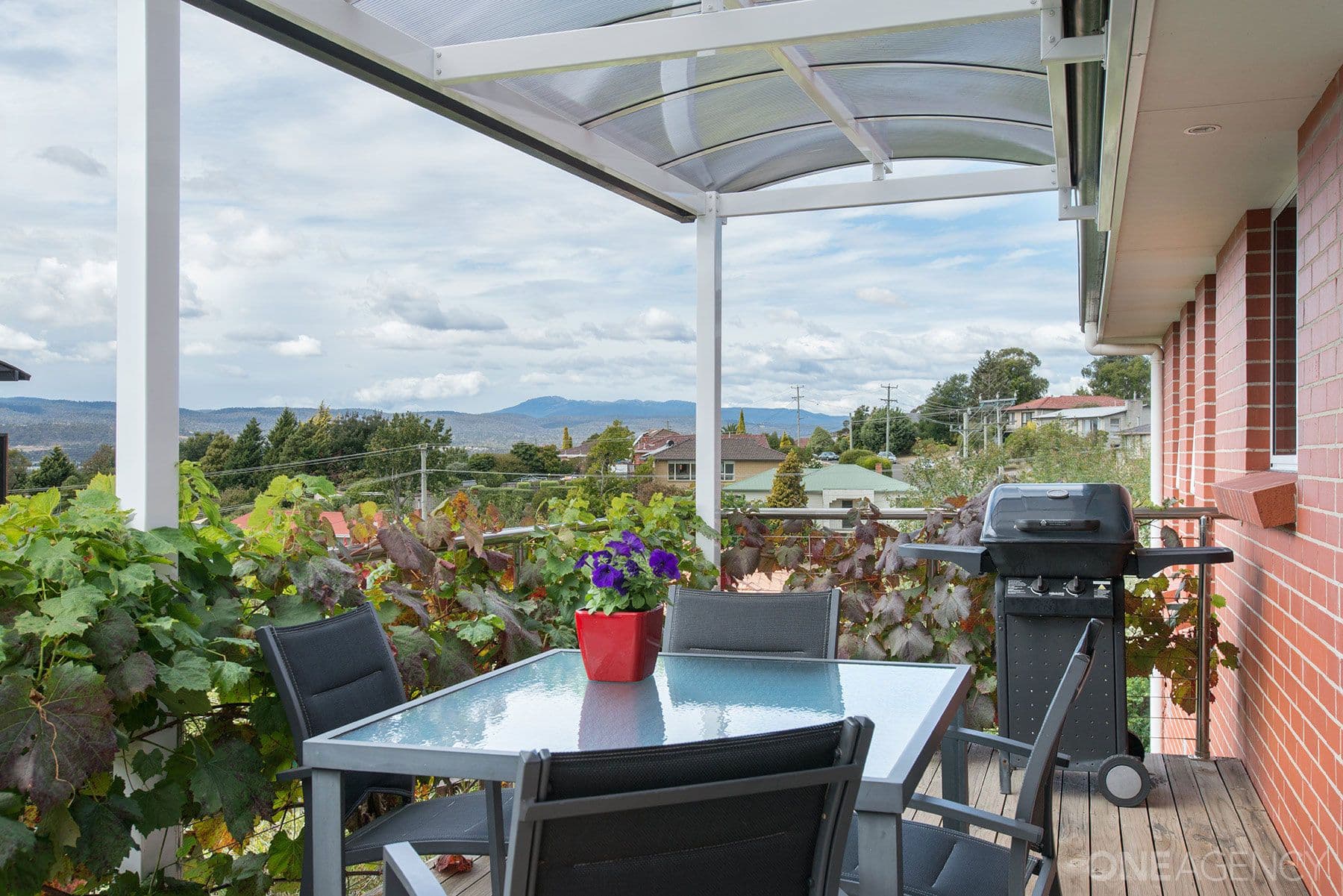 2/7 Chevron Place, Riverside, Riverside - Thumbnail 2