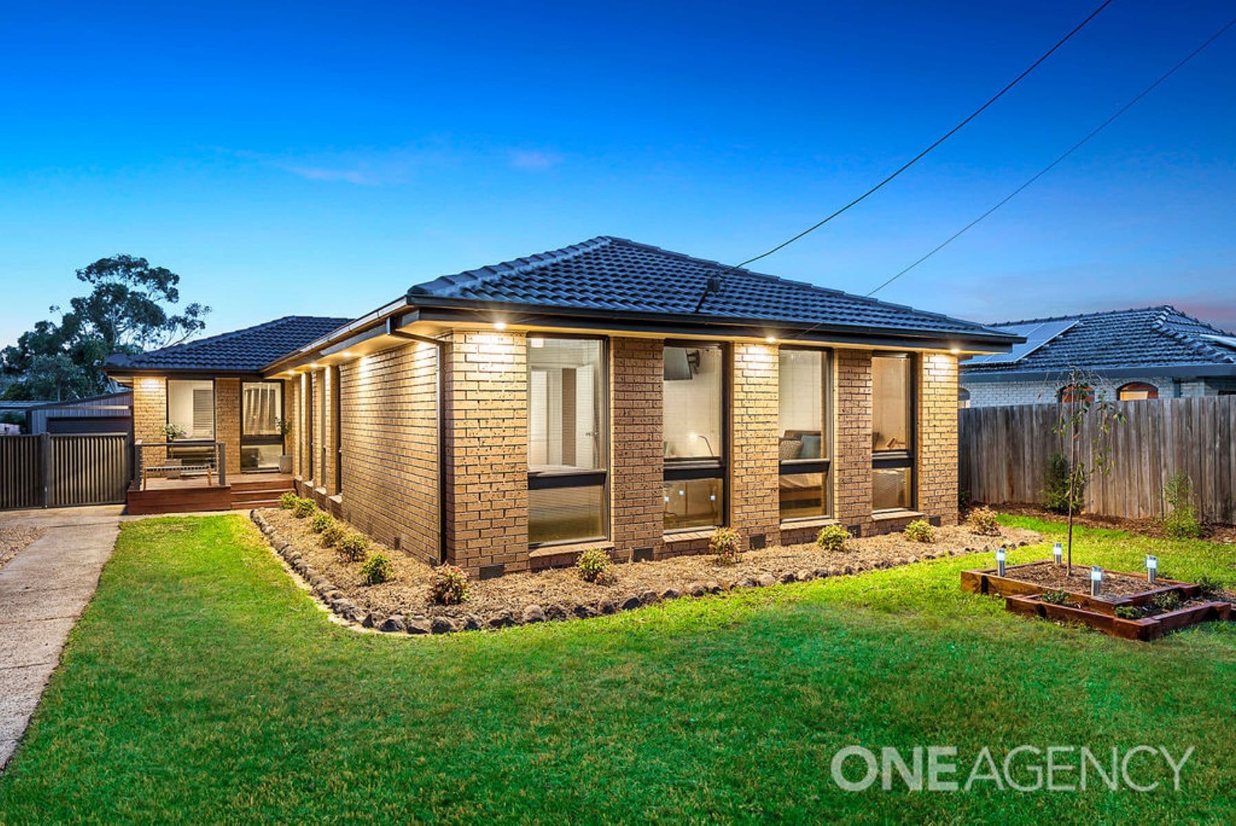 349 Elizabeth Drive, Sunbury, Sunbury - Image 1