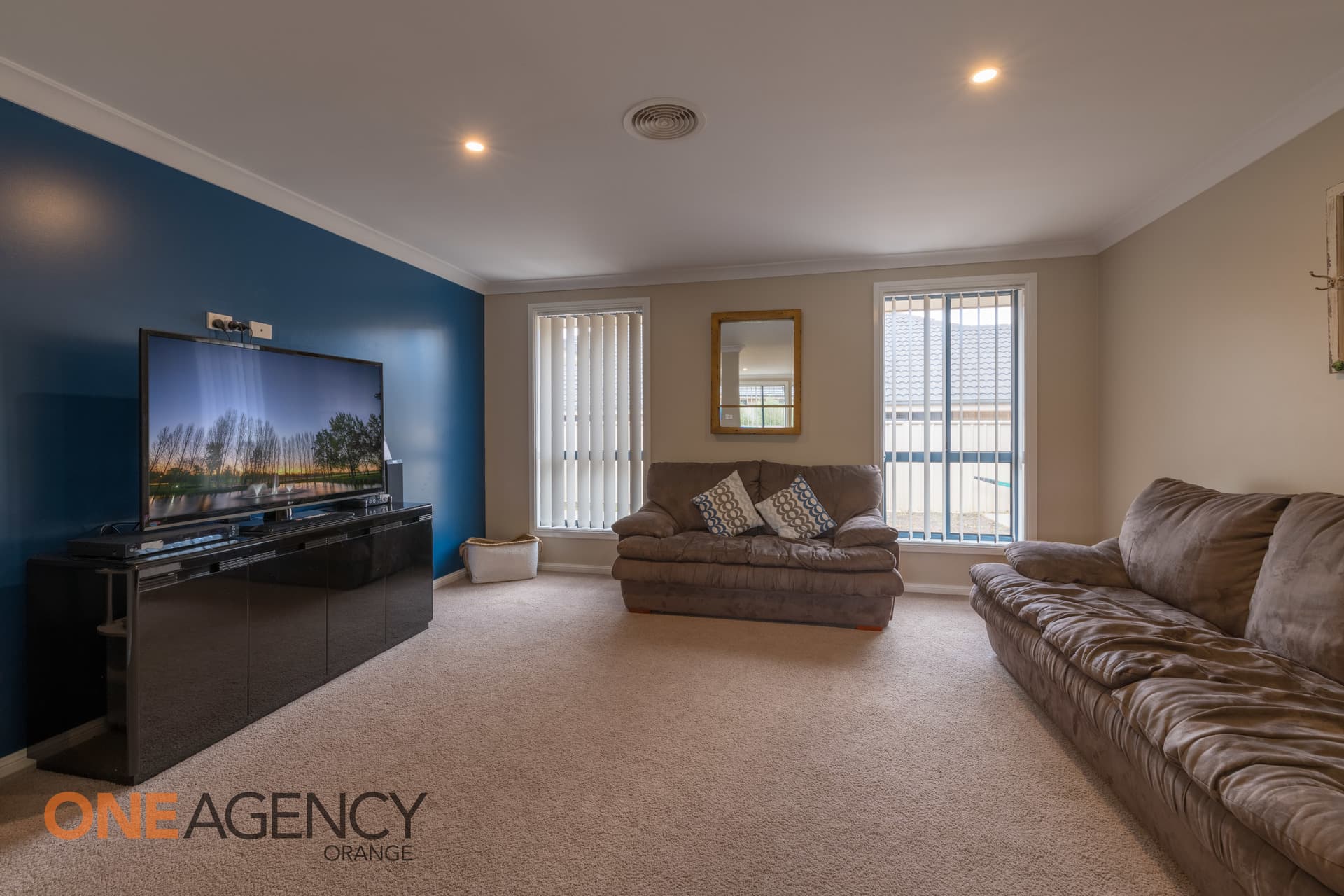 24 Pippin Way, Orange, Orange - Thumbnail 3