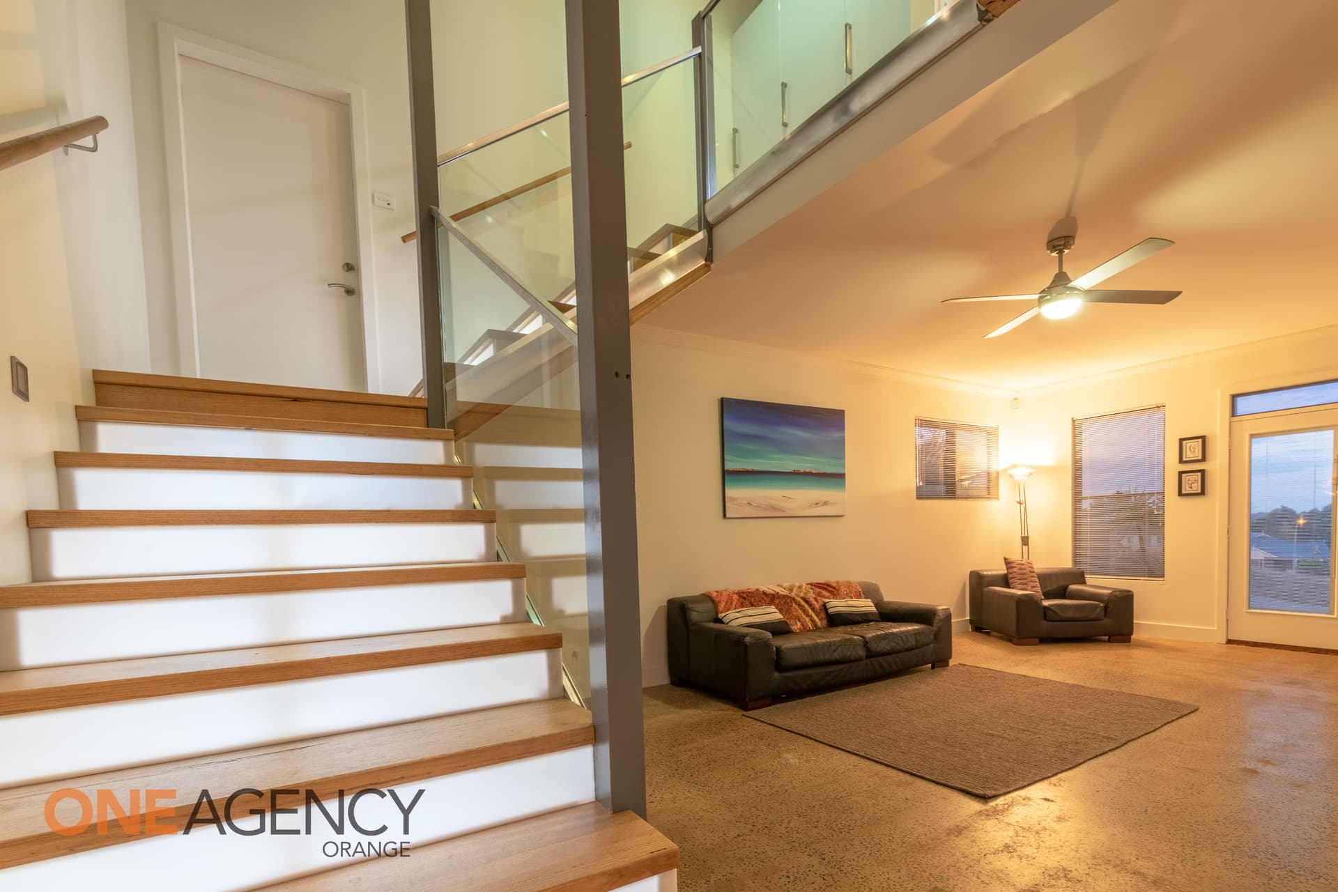8 Isaac Drive, Orange, Orange - Thumbnail 3