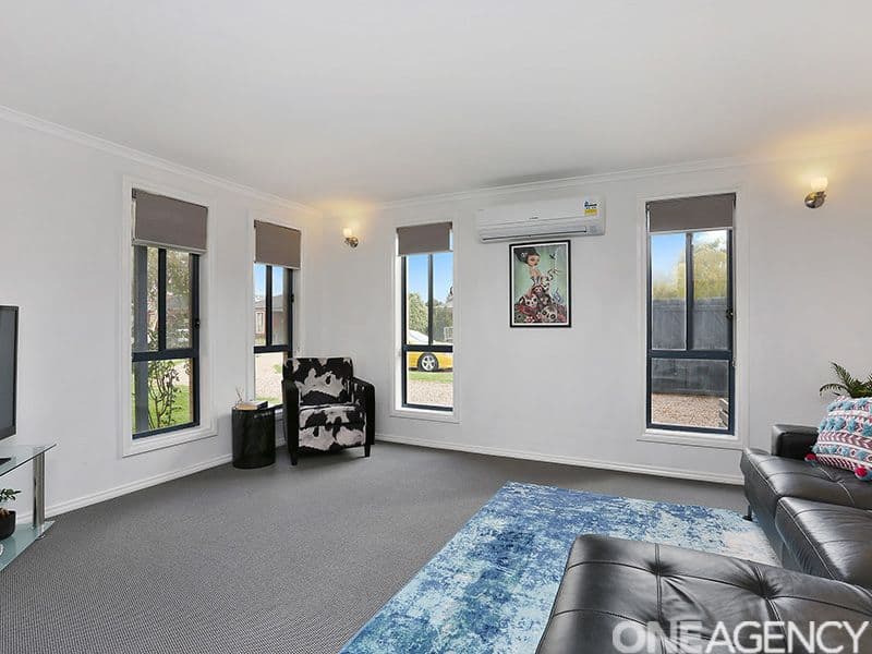 11-12 Sadean Place, Grovedale, Grovedale - Thumbnail 2