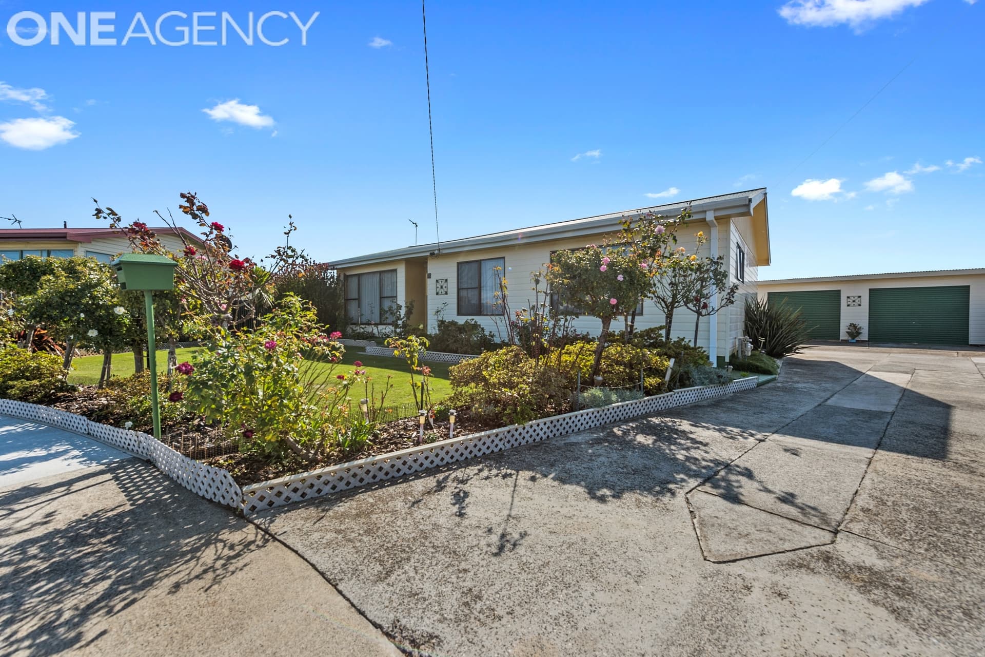 7 Caringa Place, Devonport, Devonport - Image 1