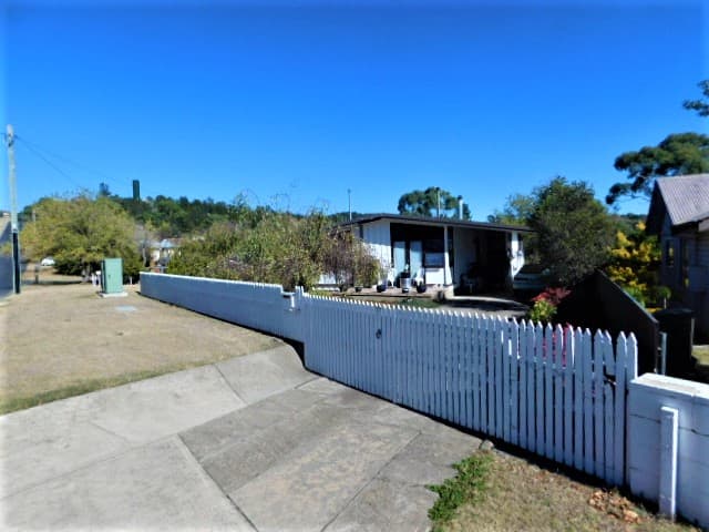 19 Chapman Street, Cooma, Cooma - Thumbnail 2