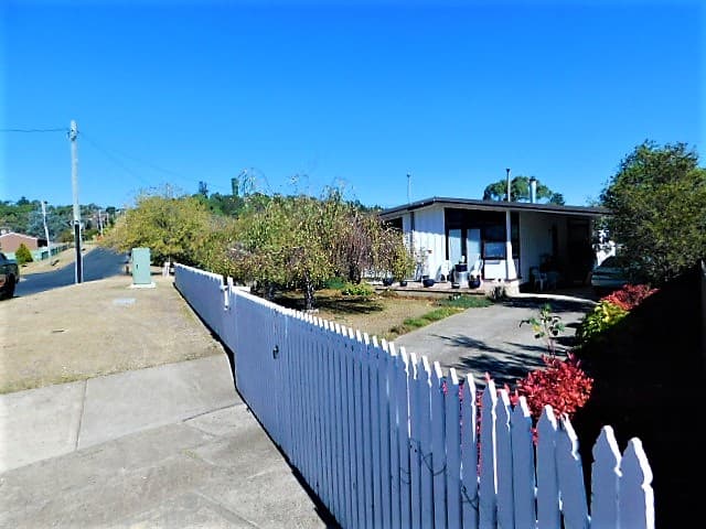 19 Chapman Street, Cooma, Cooma - Image 1