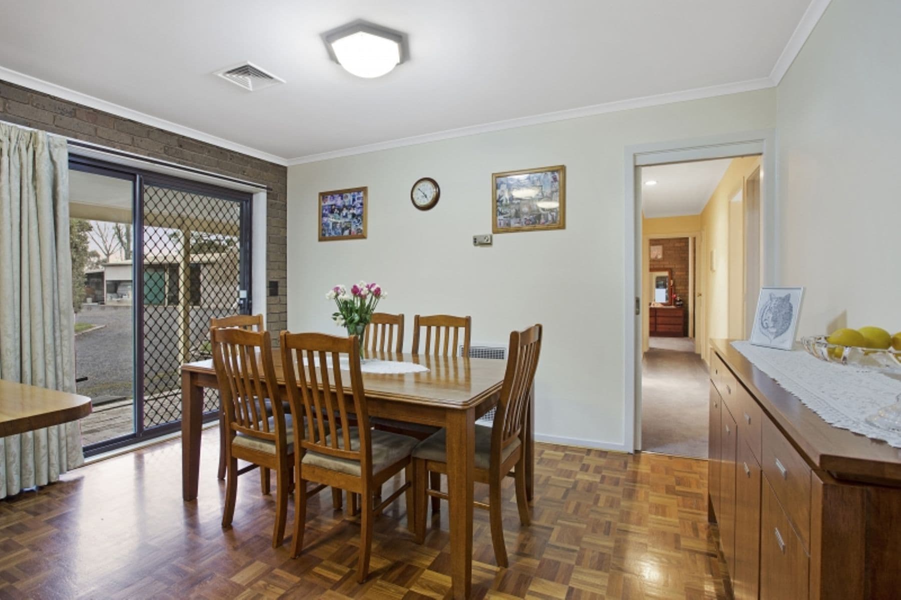45 Raes Road, Sunbury, Sunbury - Thumbnail 4