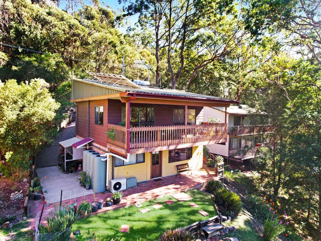 21 Kateena Avenue, Tascott, Tascott - Thumbnail 2