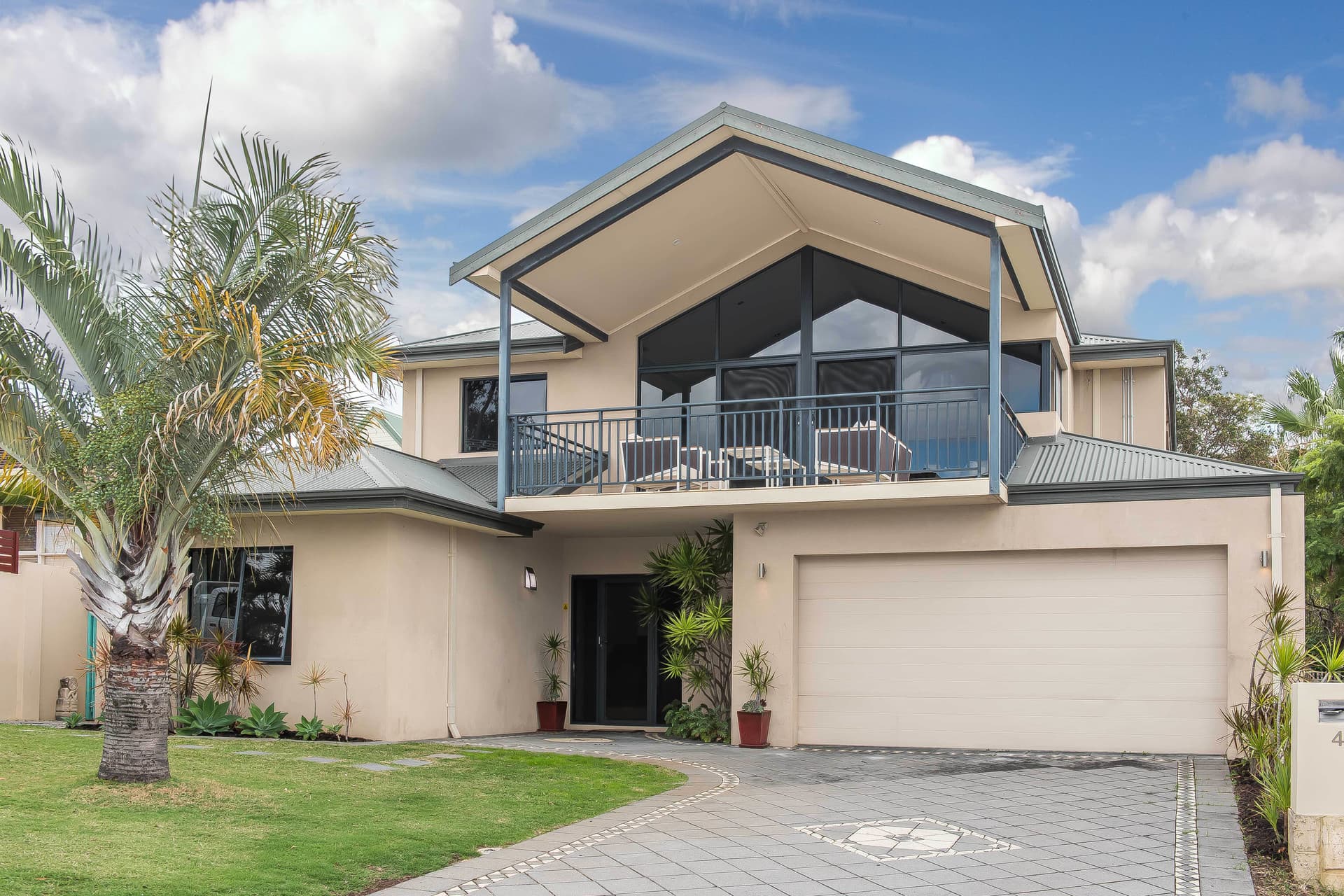 4 Stoneman Street, Karrinyup, Karrinyup - Thumbnail 2