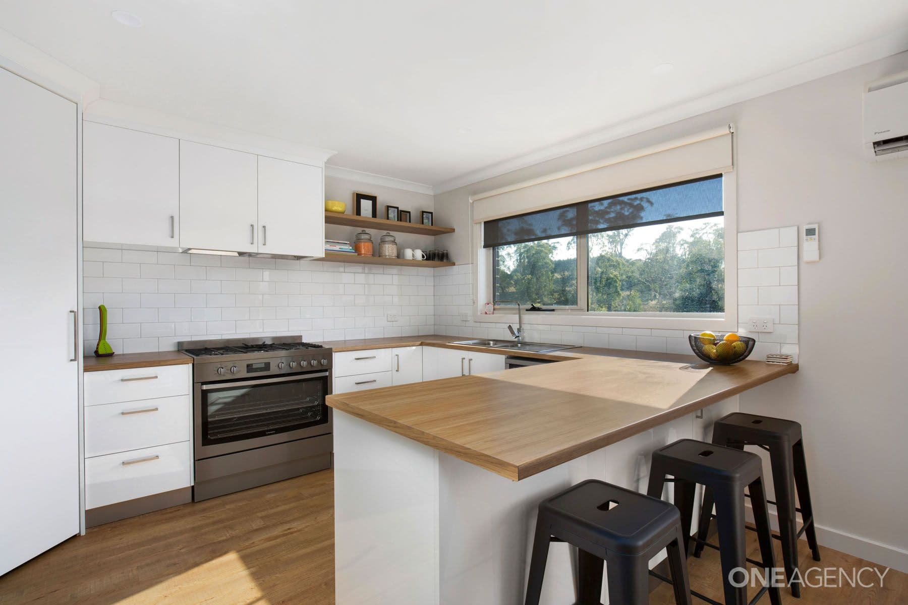 2/49 Lakeside Drive, Kings Meadows, Kings Meadows - Thumbnail 2
