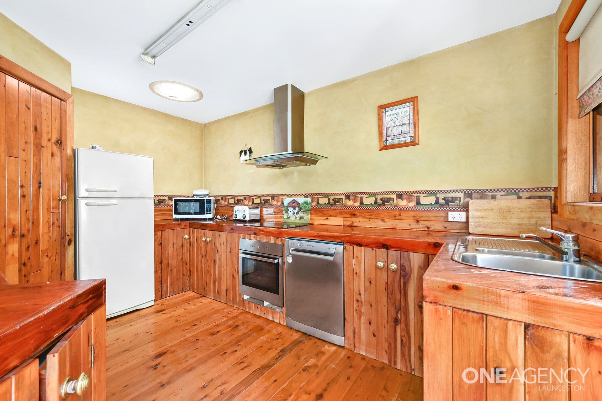 930 Weetah Road, Weetah, Weetah - Thumbnail 6