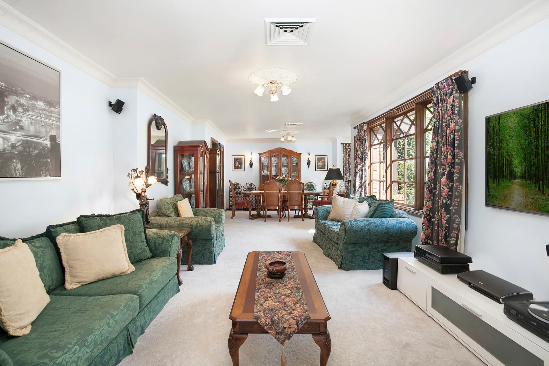 16 Hamelin Place, Illawong, Illawong - Thumbnail 4