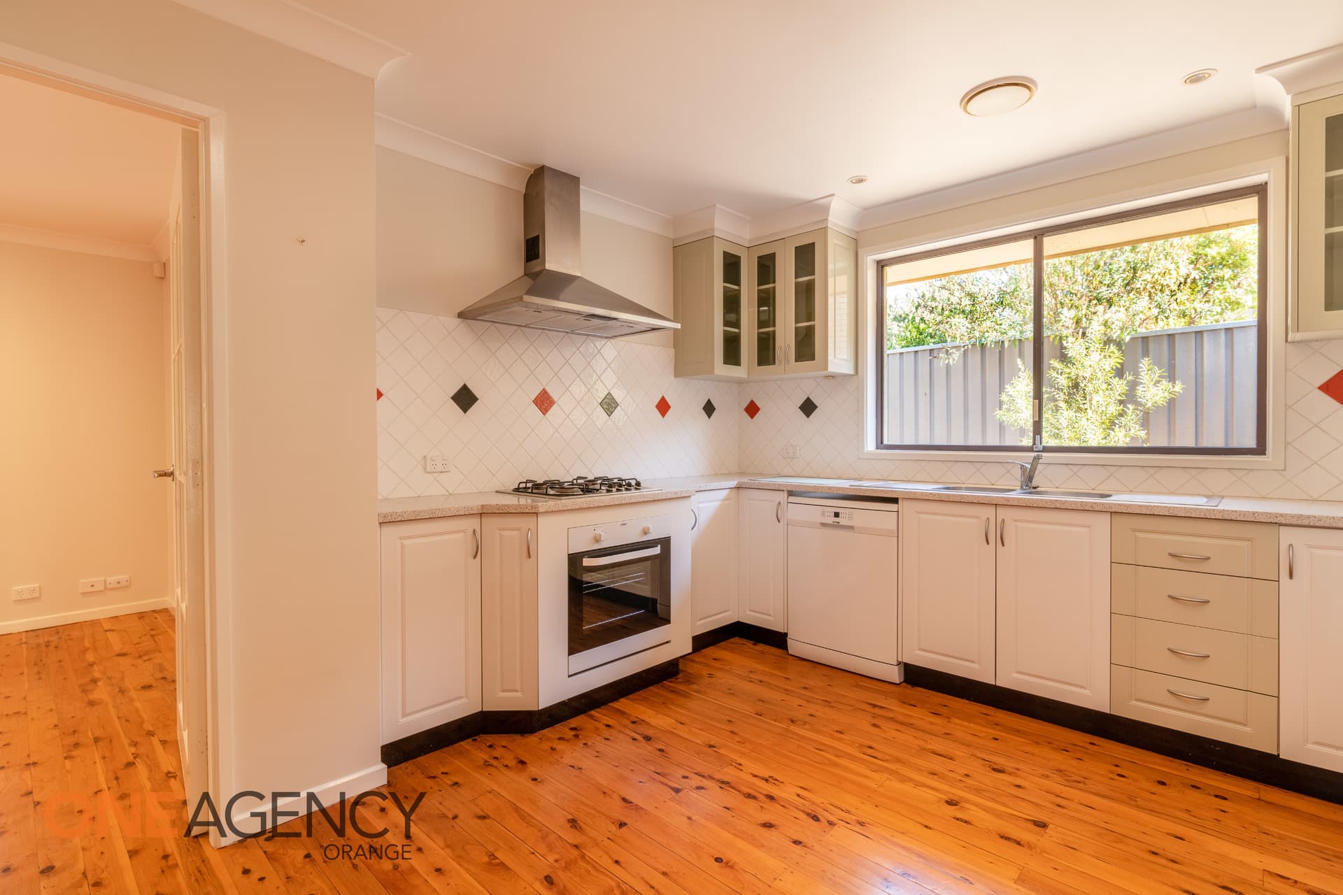 20 Yarawini Drive, Orange, Orange - Thumbnail 5