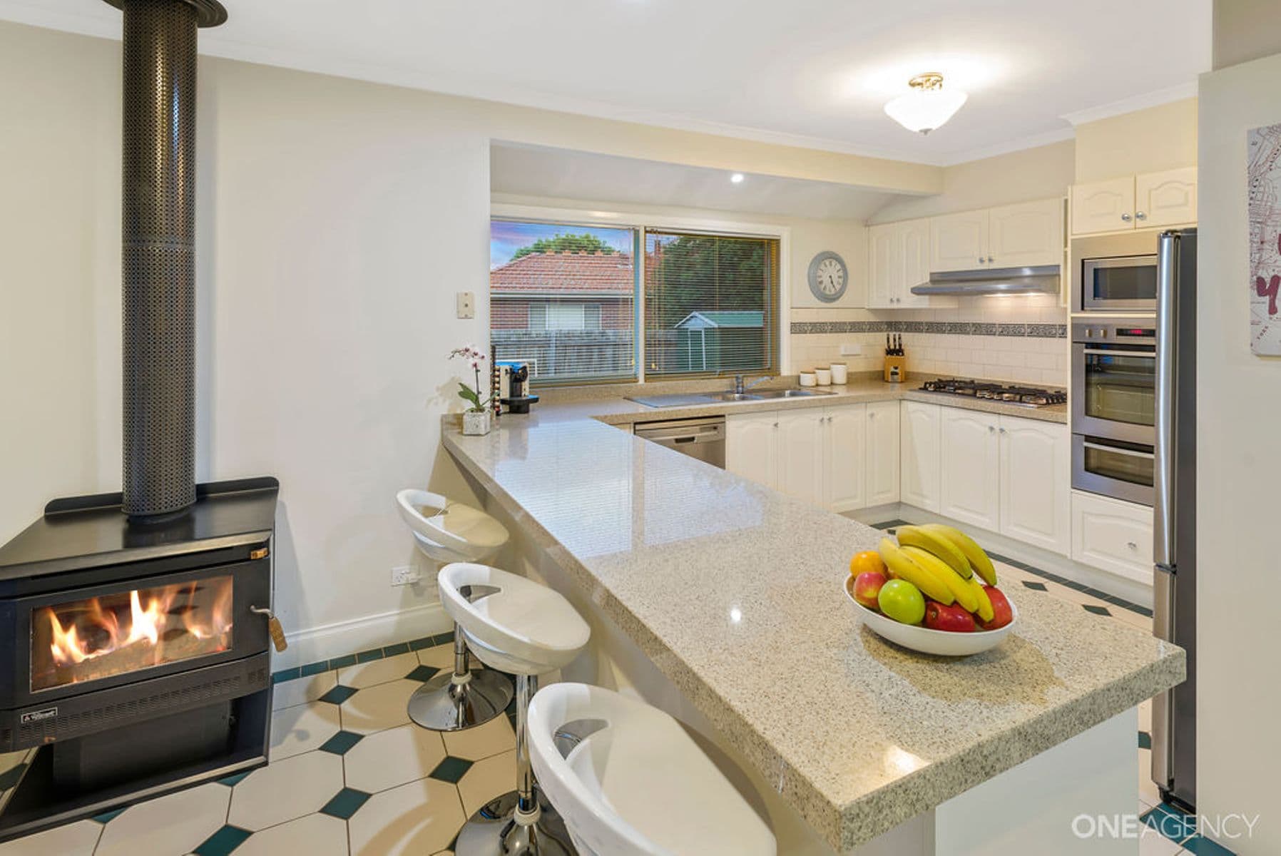 20 Leichardt Close, Taylors Lakes, Taylors Lakes - Thumbnail 3