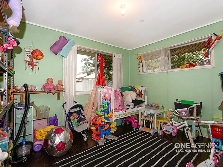 57 Doreen  Crescent, Ellen Grove, Ellen Grove - Thumbnail 8