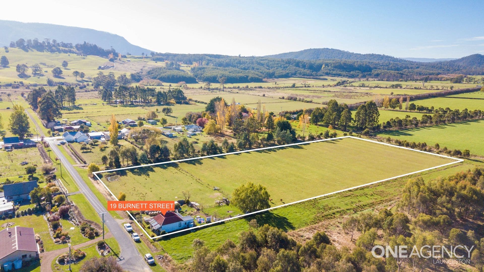 19 Burnett Street, Chudleigh, Chudleigh - Image 1