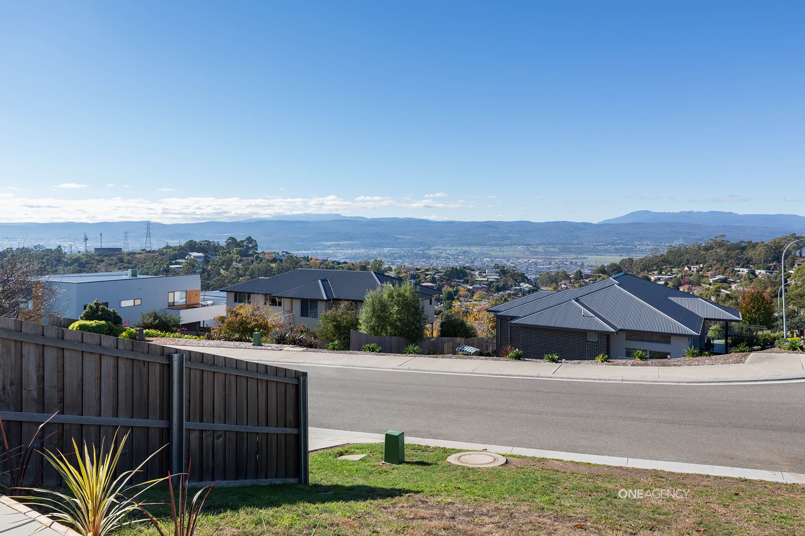 17a Clearview Av, Trevallyn, Trevallyn - Thumbnail 3