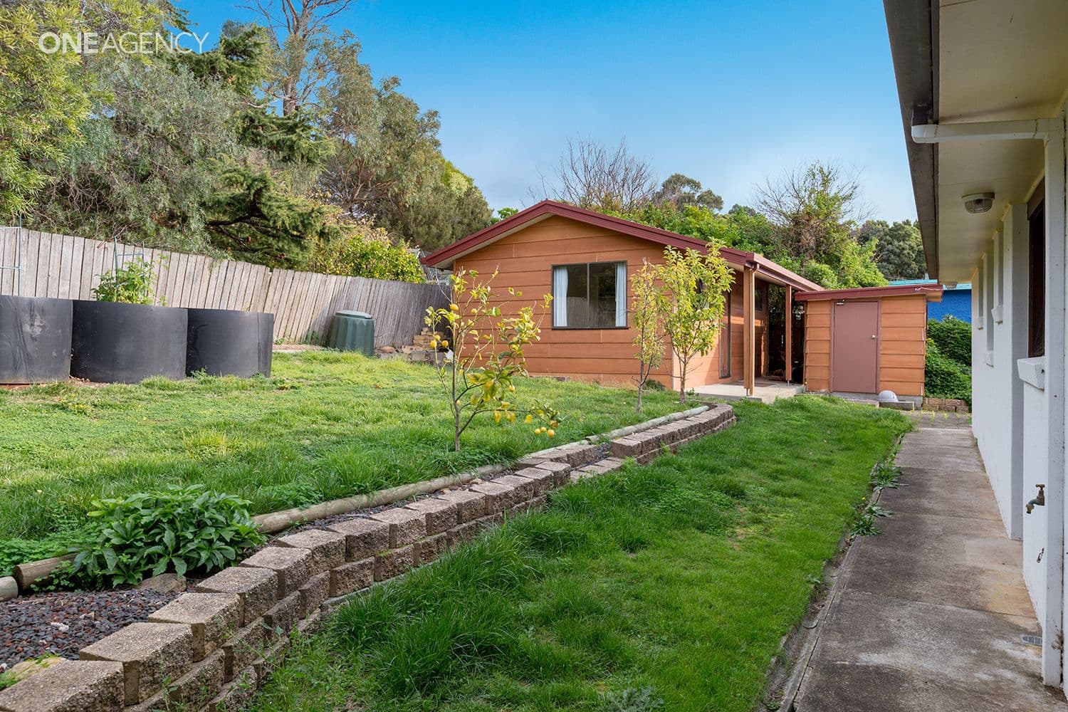10a Hampson Street, Penguin, Penguin - Thumbnail 4