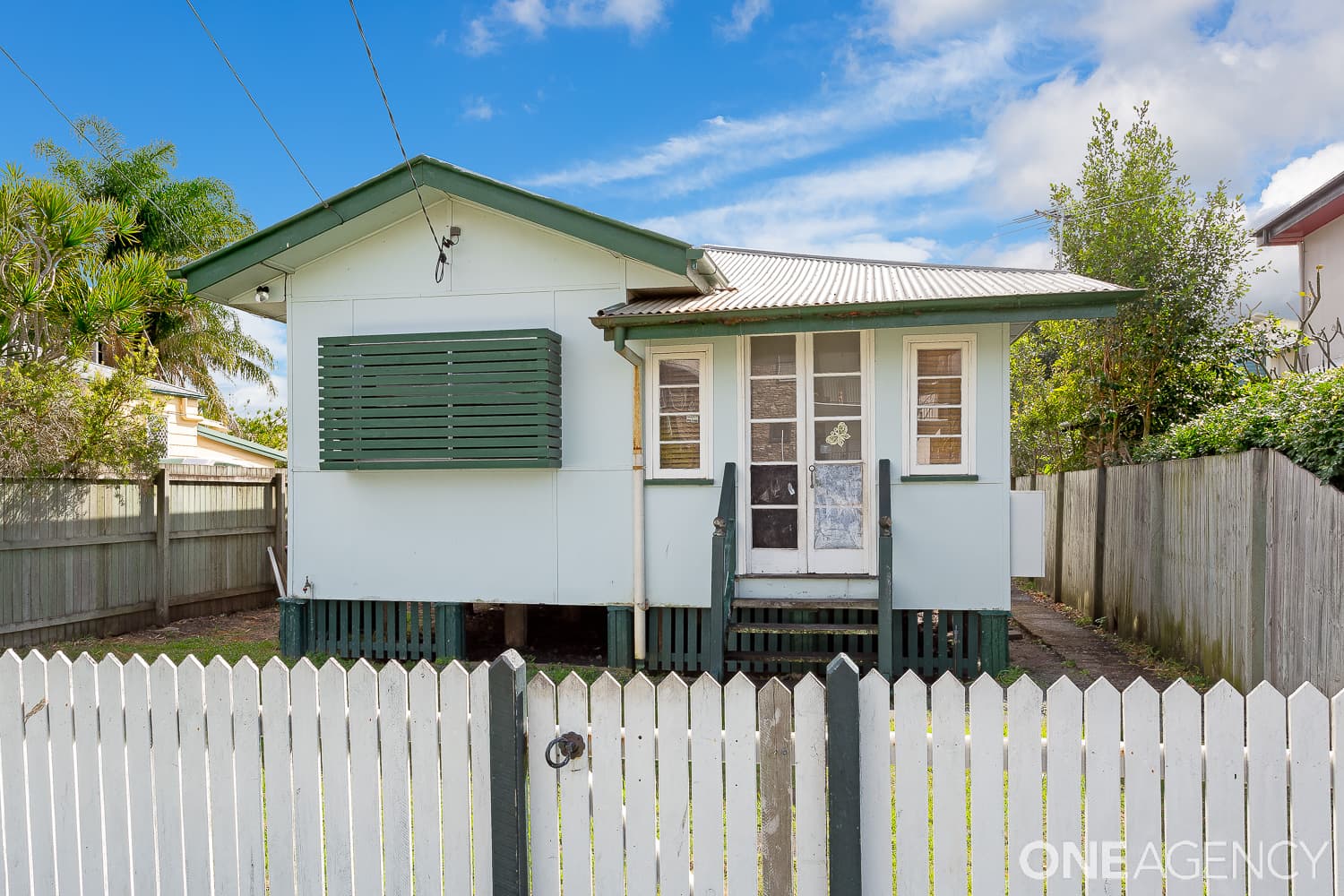 20 Eleventh Avenue, Brighton, Brighton - Thumbnail 2