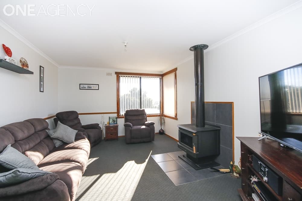 6 Canning Drive, East Devonport, East Devonport - Thumbnail 3