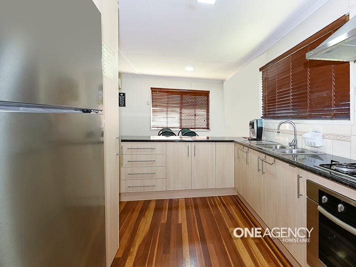 8 Doreen Crescent, Ellen Grove, Ellen Grove - Thumbnail 2