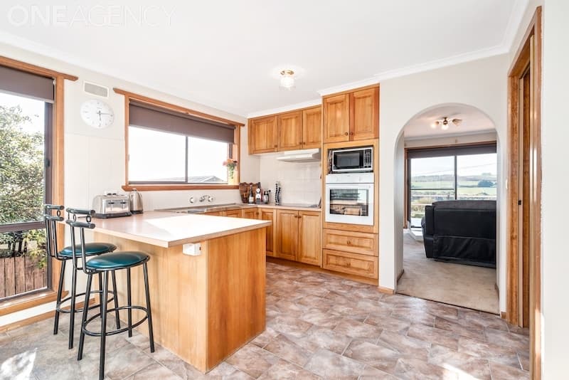 24 Clarke Street, Ulverstone, Ulverstone - Thumbnail 4