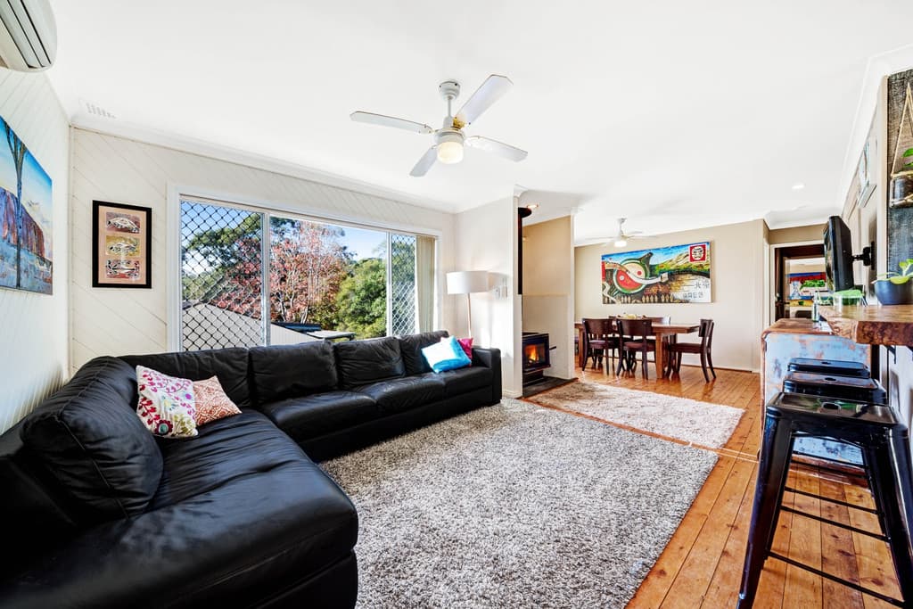 1 Northwind Avenue, Point Clare, Point Clare - Thumbnail 4