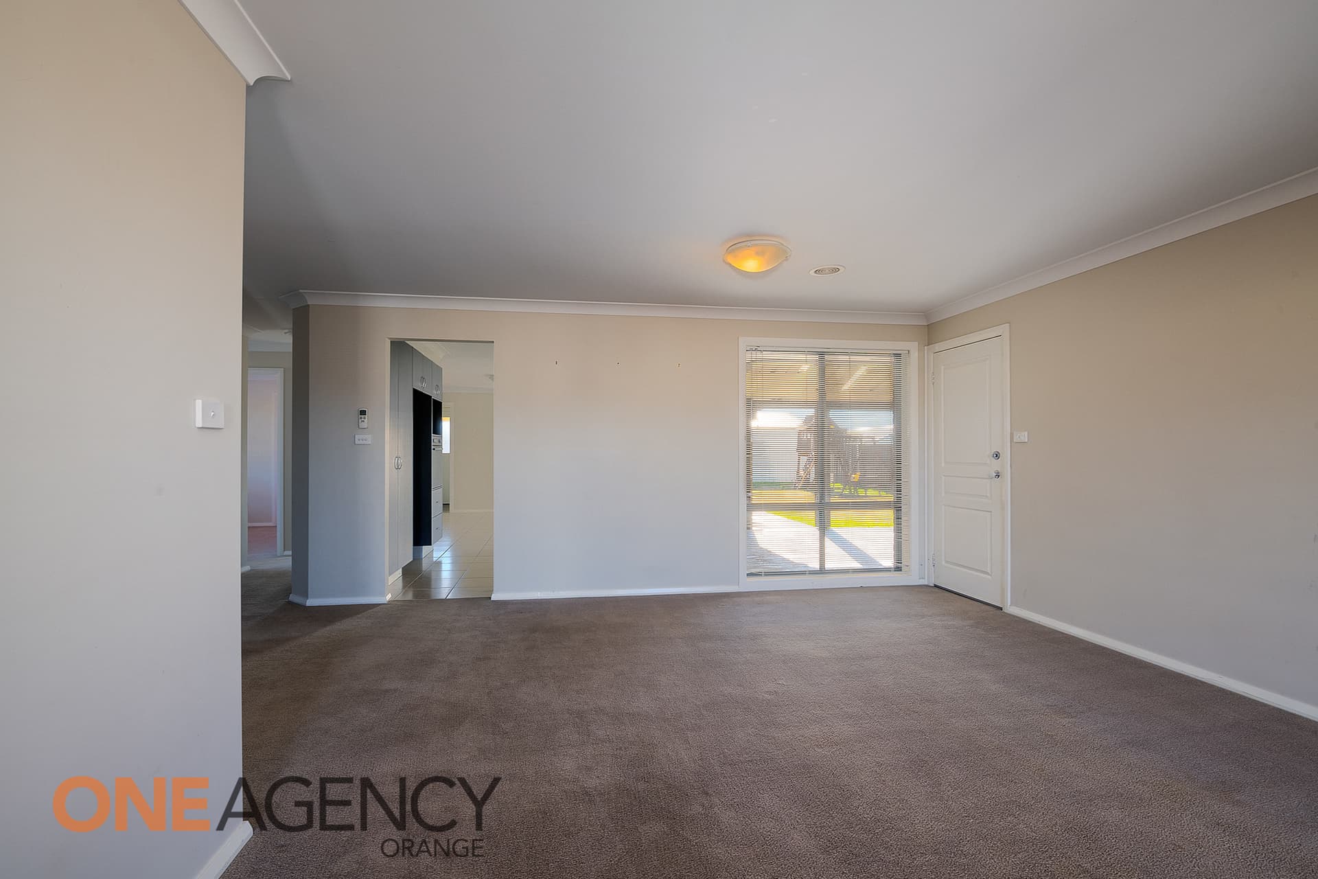 42 Jonathon Road, Orange, Orange - Thumbnail 3