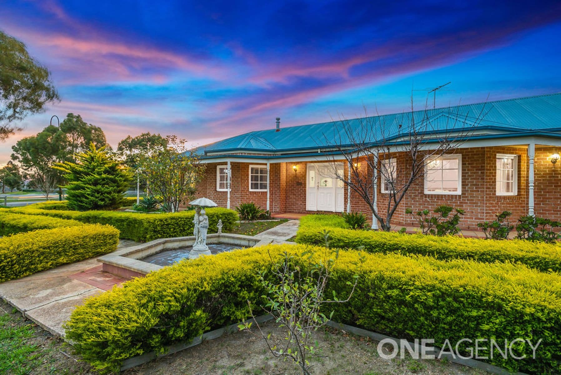 54 Curtis Avenue, Sunbury, Sunbury - Thumbnail 3