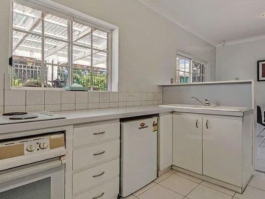 49 Glenbank Crescent, Kallaroo, Kallaroo - Thumbnail 5