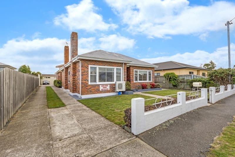 13 Monash Street, Mowbray, Mowbray - Image 1