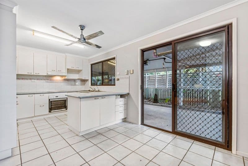 13 Cassia Avenue, Coolum Beach, Coolum Beach - Thumbnail 4