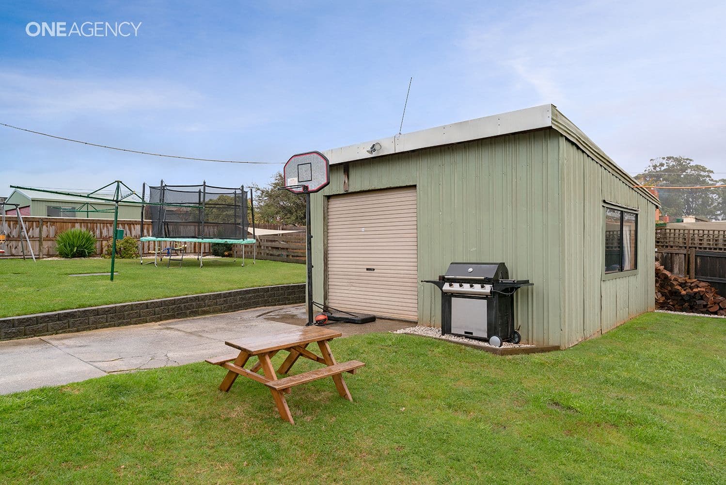 8 Ronald Crescent, Somerset, Somerset - Thumbnail 6