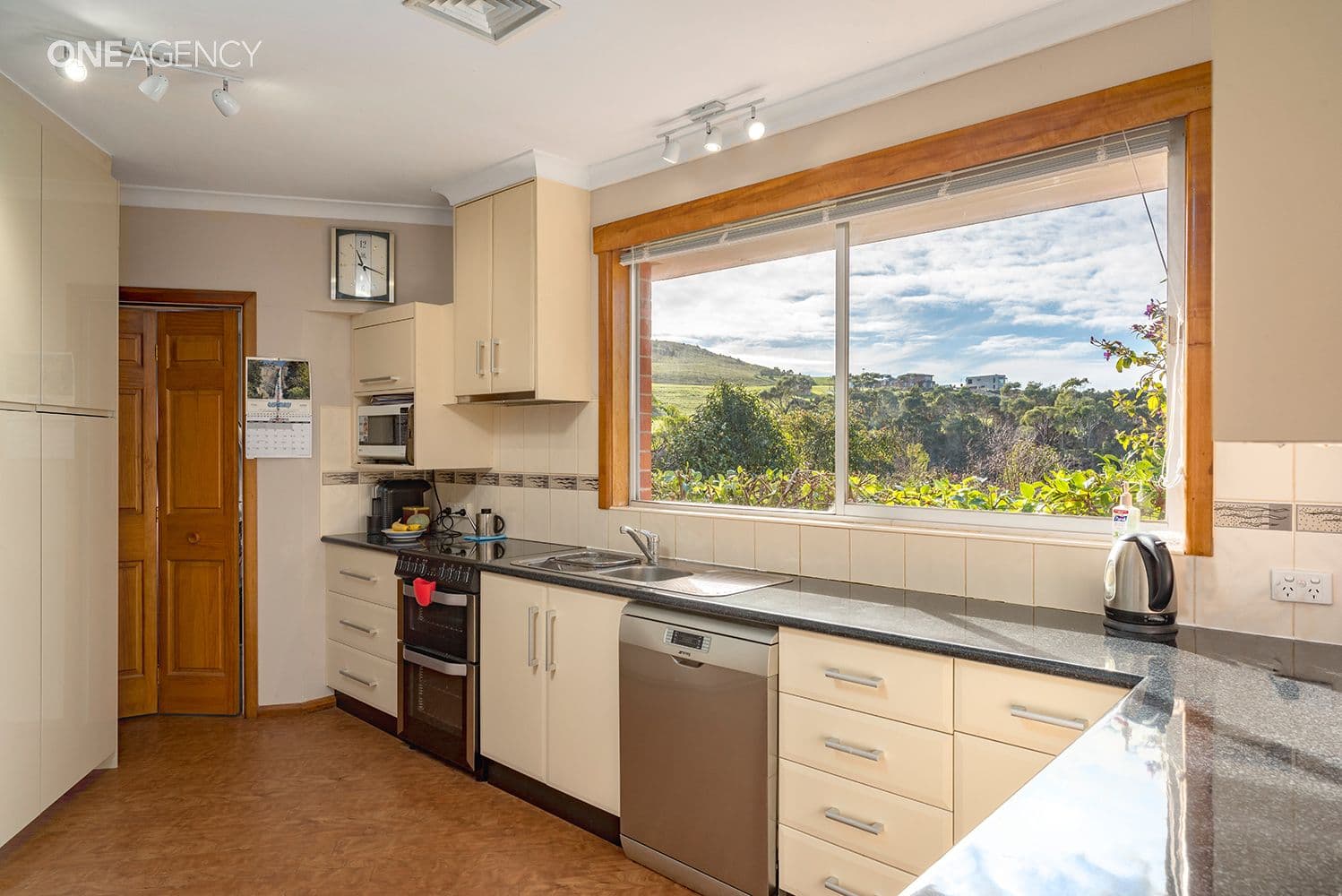 1 Gibbons Street, Wynyard, Wynyard - Thumbnail 7