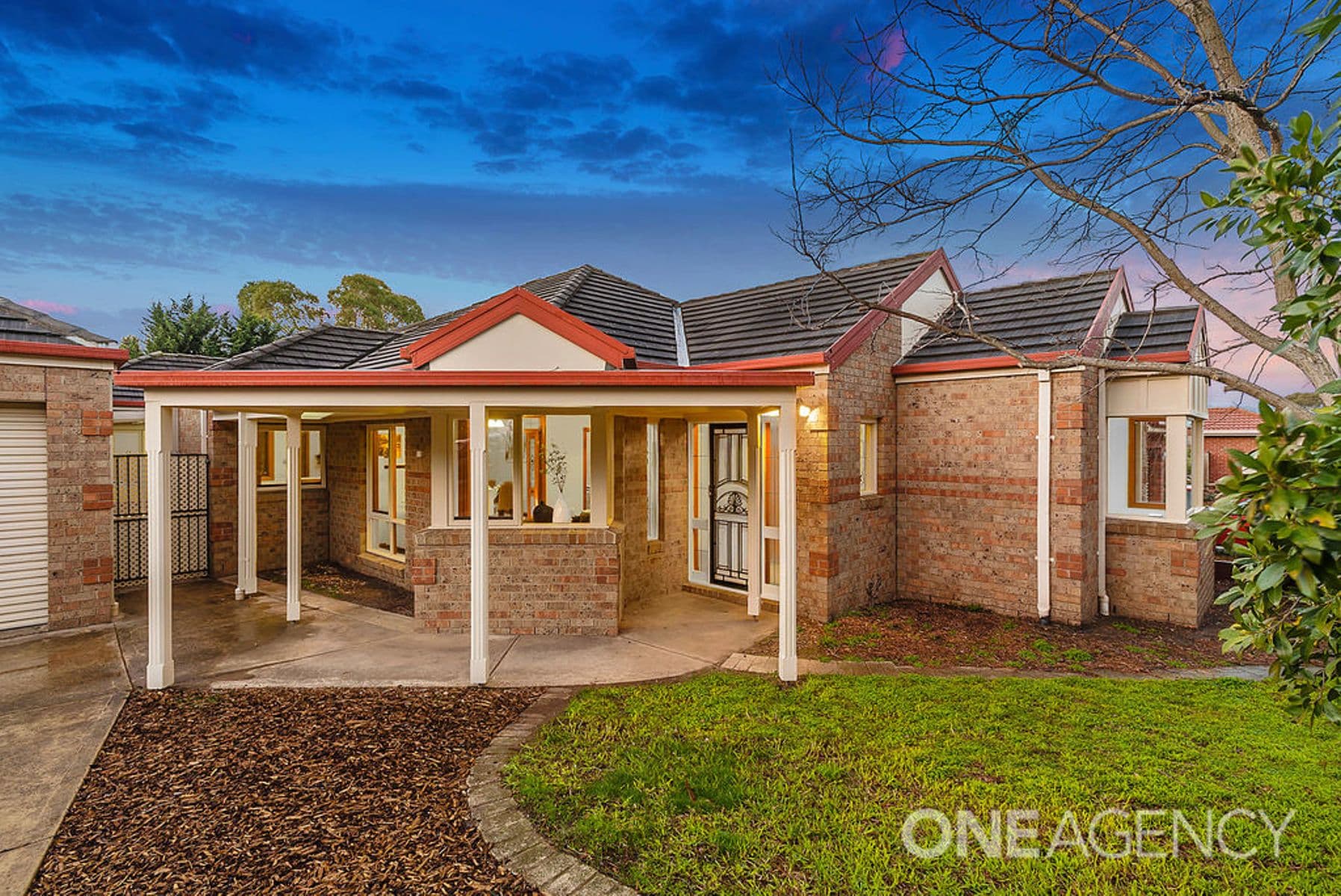 28 Olive Grove, Sunbury, Sunbury - Thumbnail 3