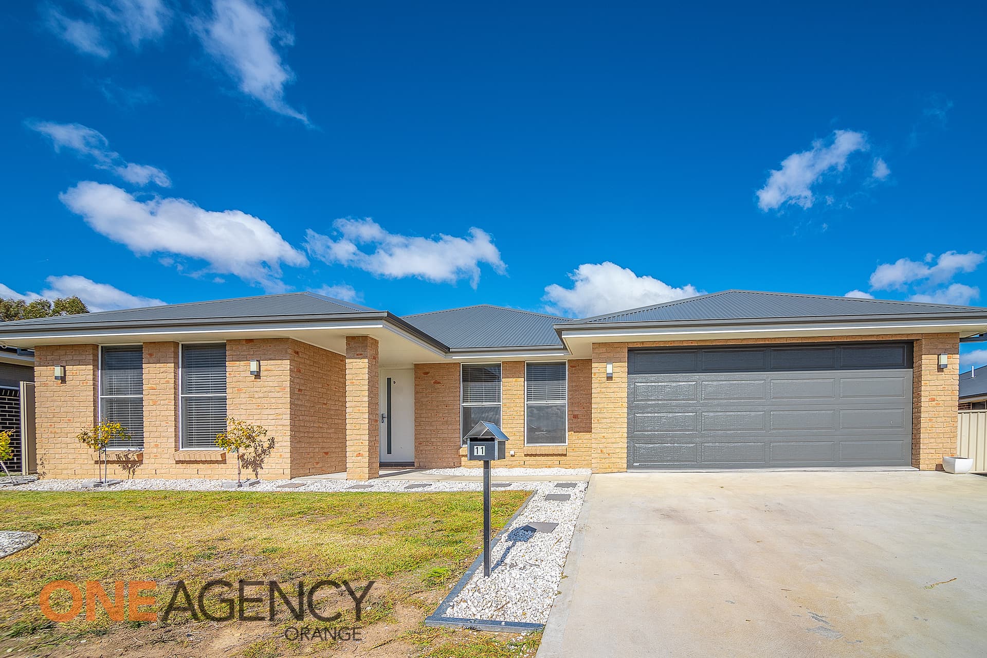11 Molloy Drive, Orange, Orange - Thumbnail 2