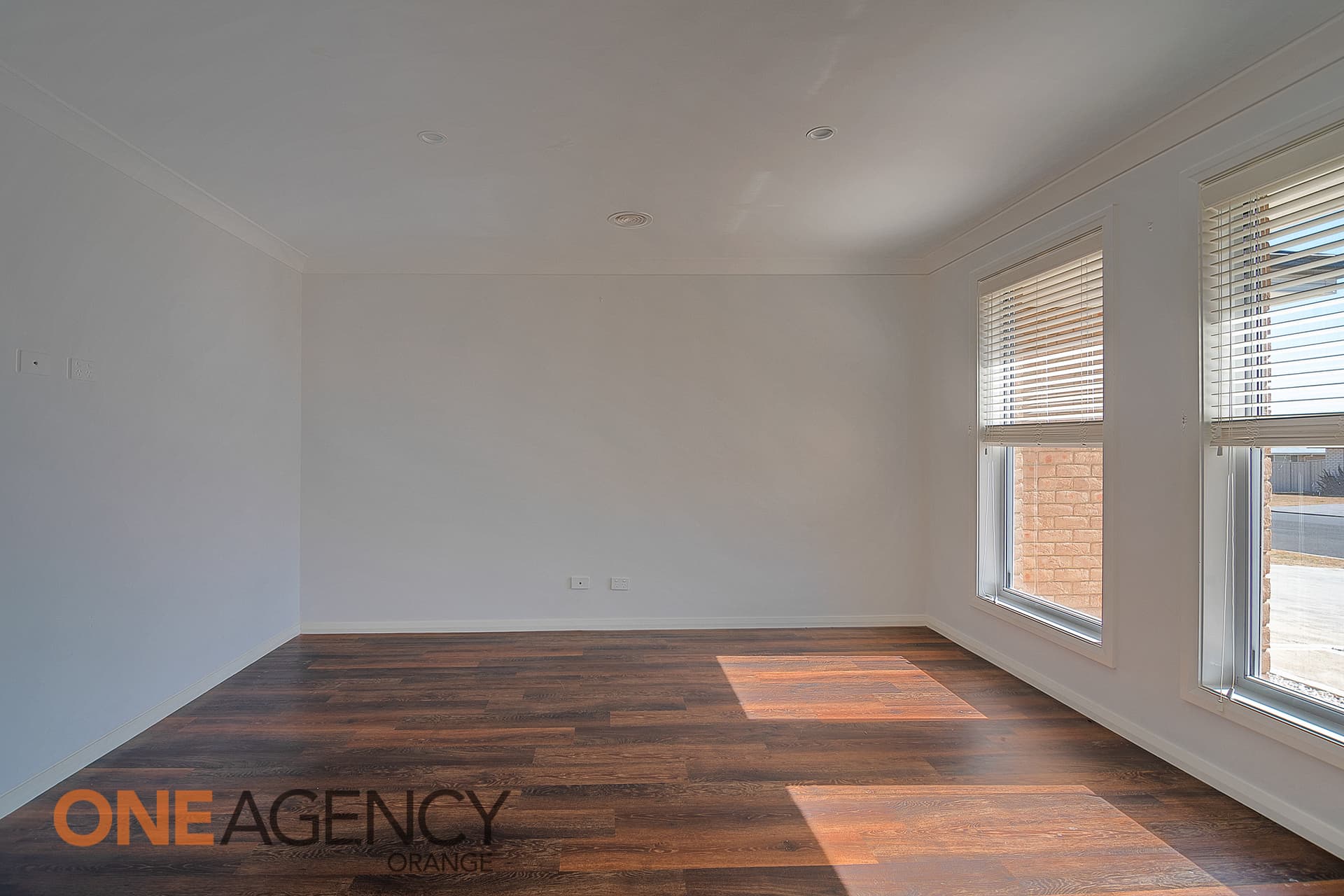 11 Molloy Drive, Orange, Orange - Thumbnail 6