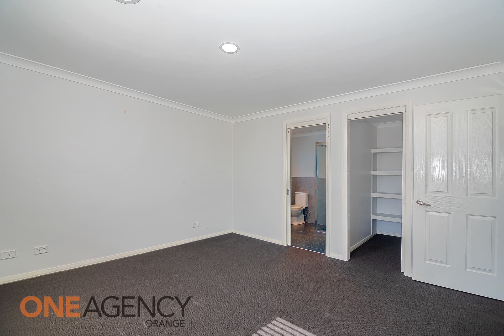 11 Molloy Drive, Orange, Orange - Thumbnail 7