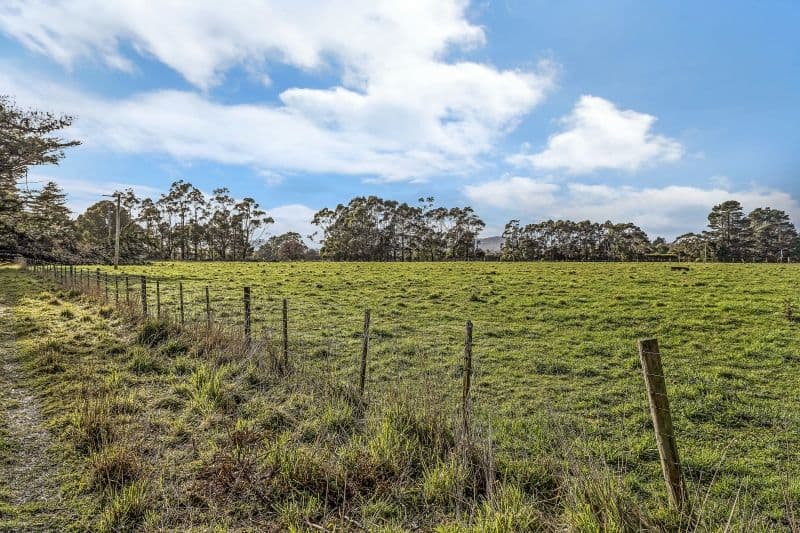 114 Fernleigh Road, Caveside, Caveside - Thumbnail 8