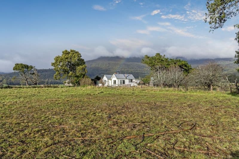 114 Fernleigh Road, Caveside, Caveside - Image 1