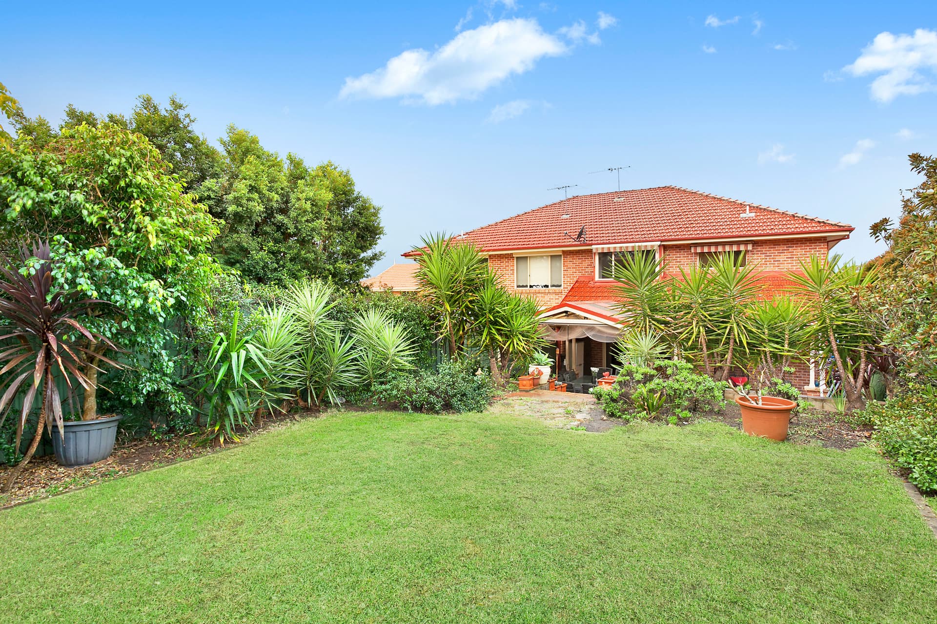 13a Edwards Place, Barden Ridge, Barden Ridge - Image 1