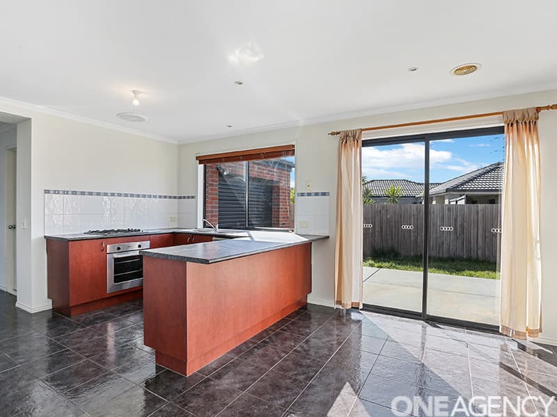 16 Bradley Place, Grovedale, Grovedale - Thumbnail 3